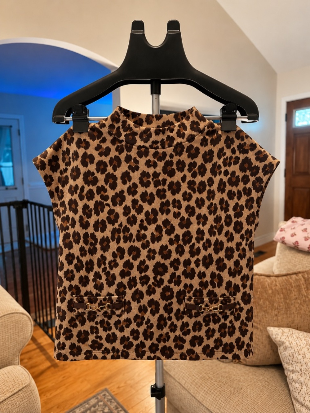 Ann Taylor Leopard Print Blouse | Petite Medium | Chain Accent Top